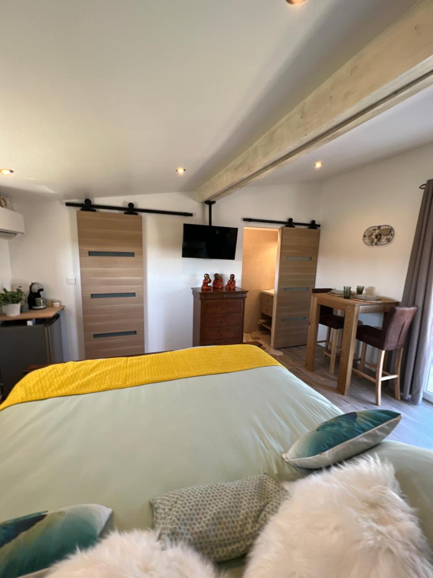 Lecrin Chambre D'Hote Spa Bellegarde  Ngoại thất bức ảnh